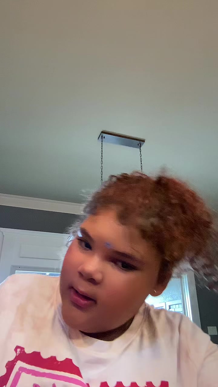 @Ch3rryiii🌸