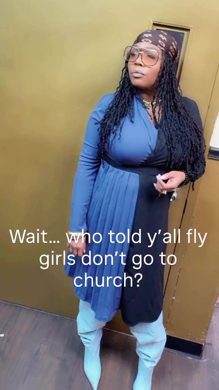 @Lovebeingladyshawls