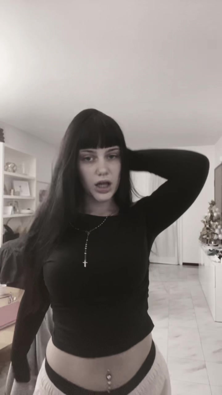 @fefè😵💫