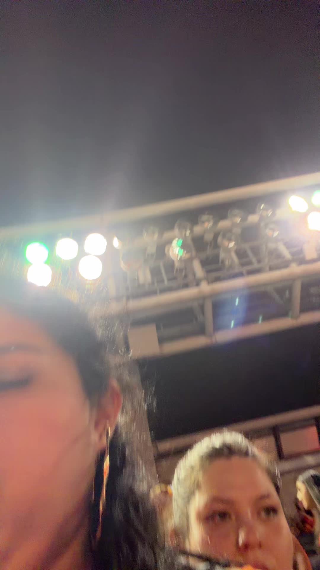 @Noemy
