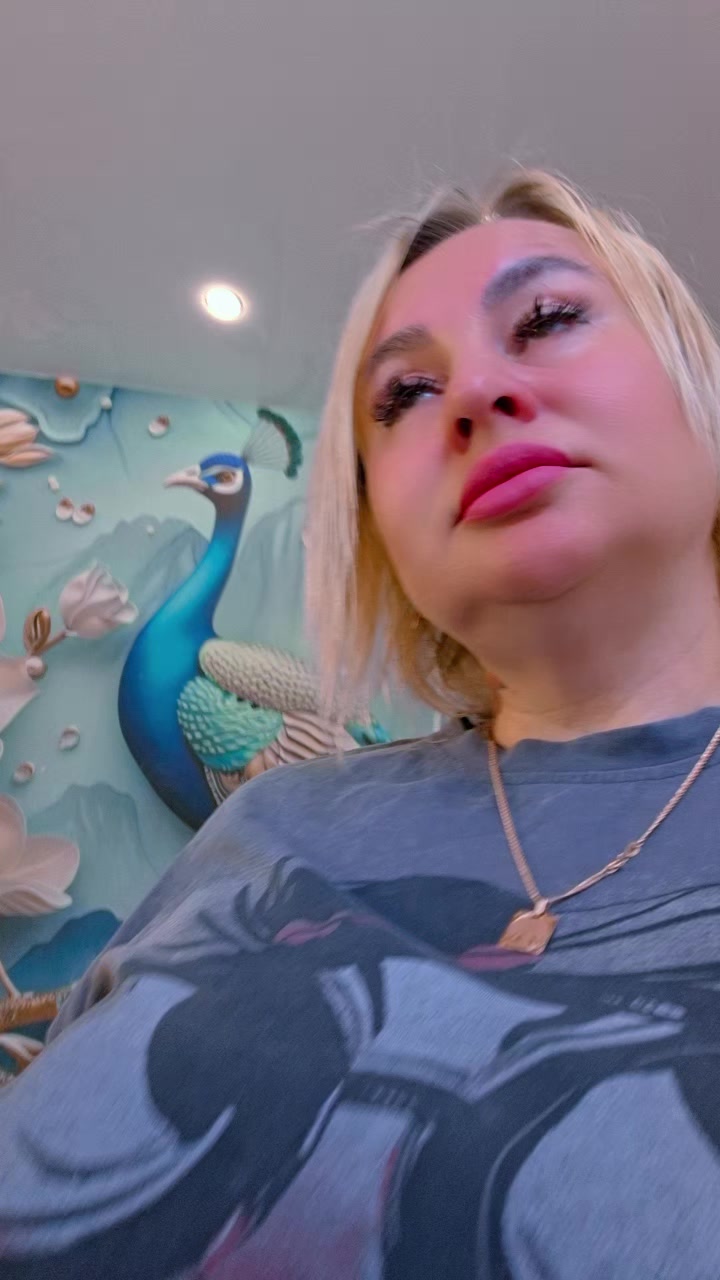 @Царица на маКсималках💎