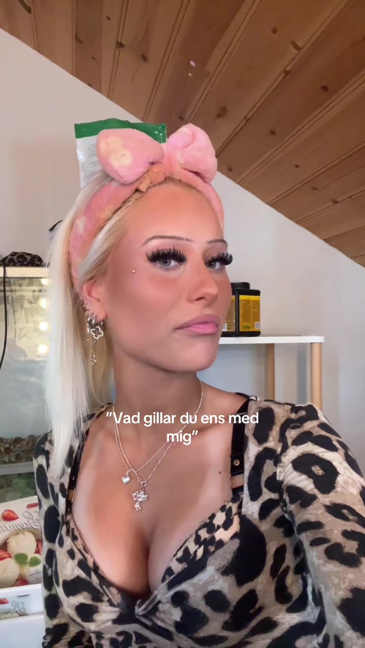 @🥀T&ouml;rnrosa🥀