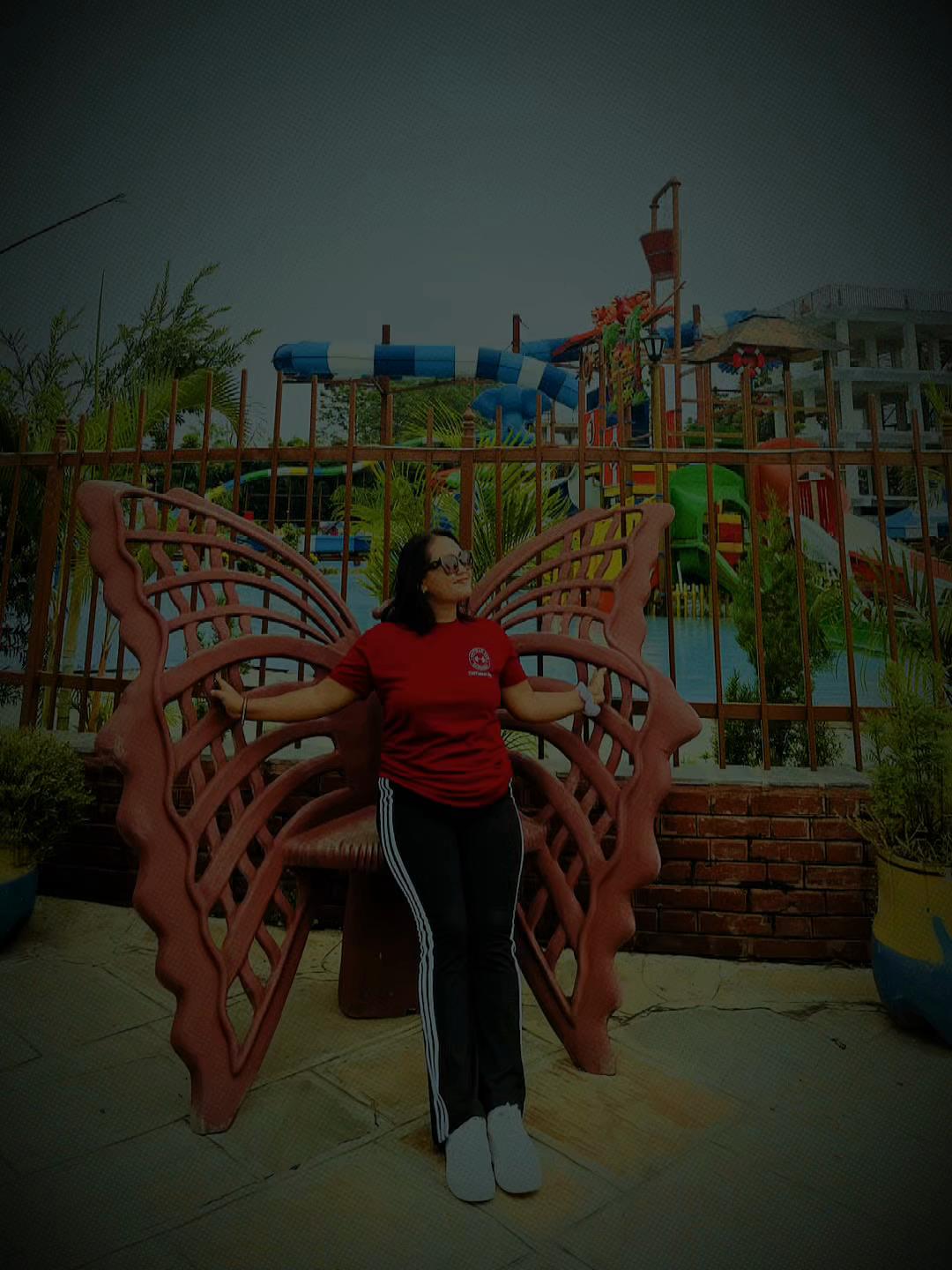 @muna shrestha