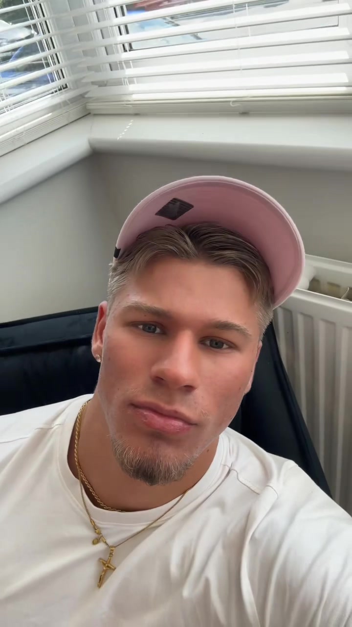 @Connor Hughes 🌶️