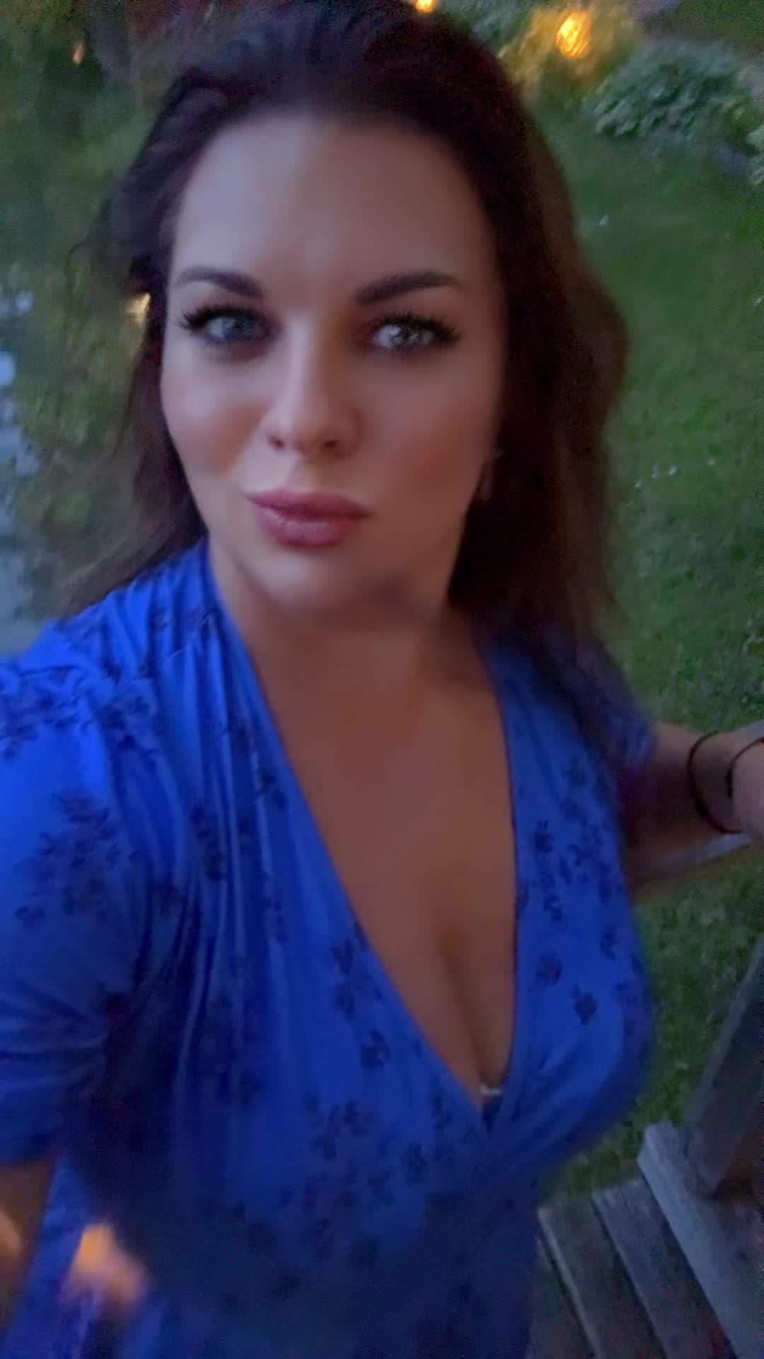 @Mariska