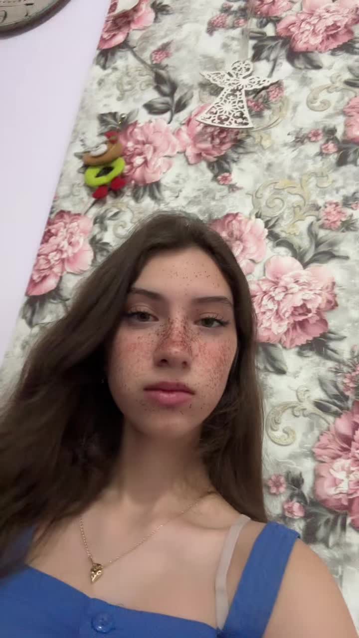 @Poli