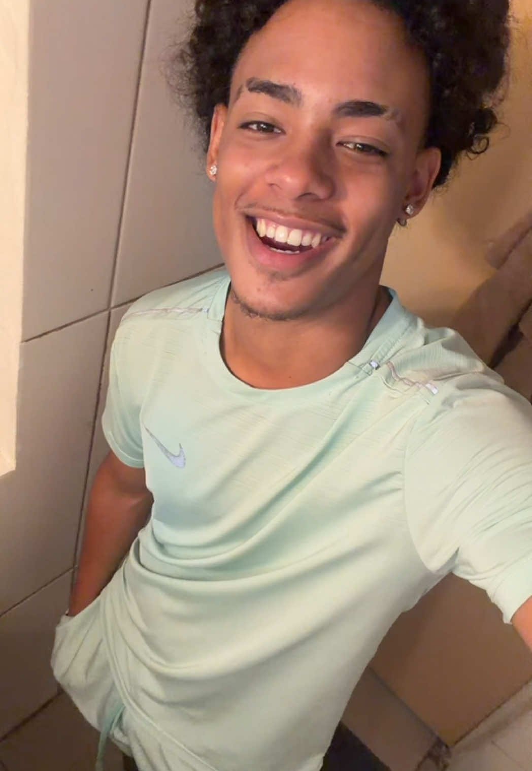 @+hMat🌋