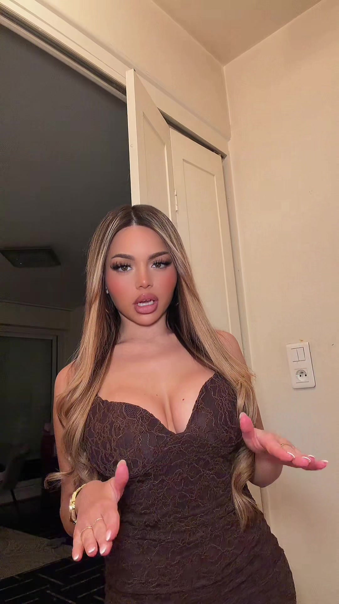 @Gαby💫