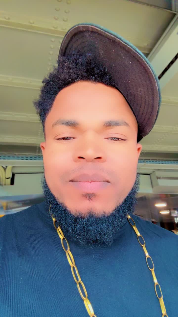 @Julien Locks 🇫🇷🦍