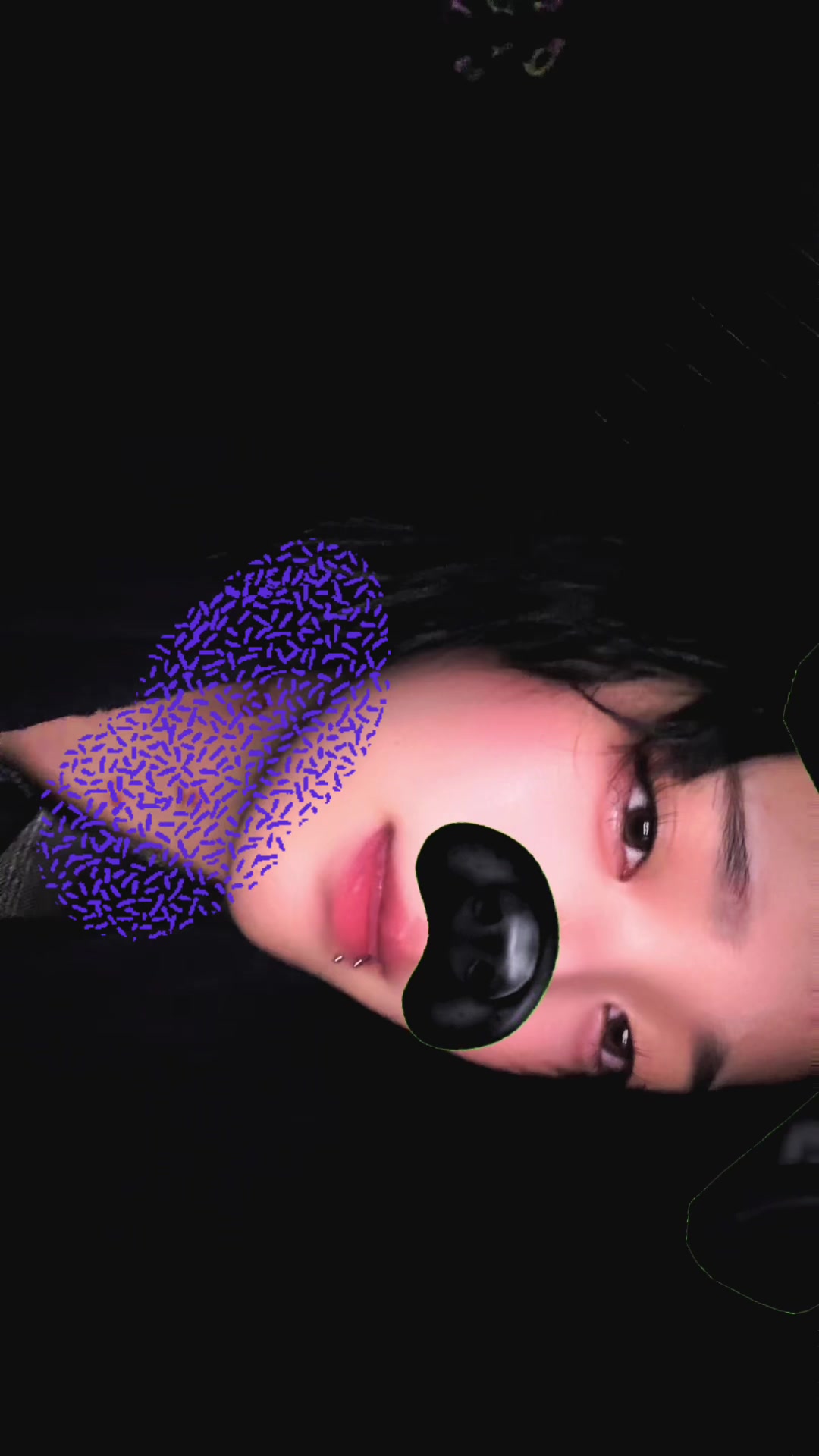 @クロ
