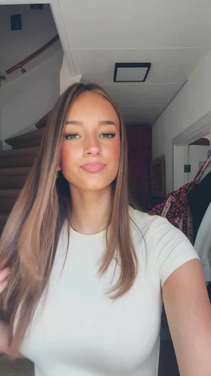 @𝓜𝓪𝓷𝓭𝔂 𝓻𝓸𝓮𝓵𝓵𝓲𝓮𝓼