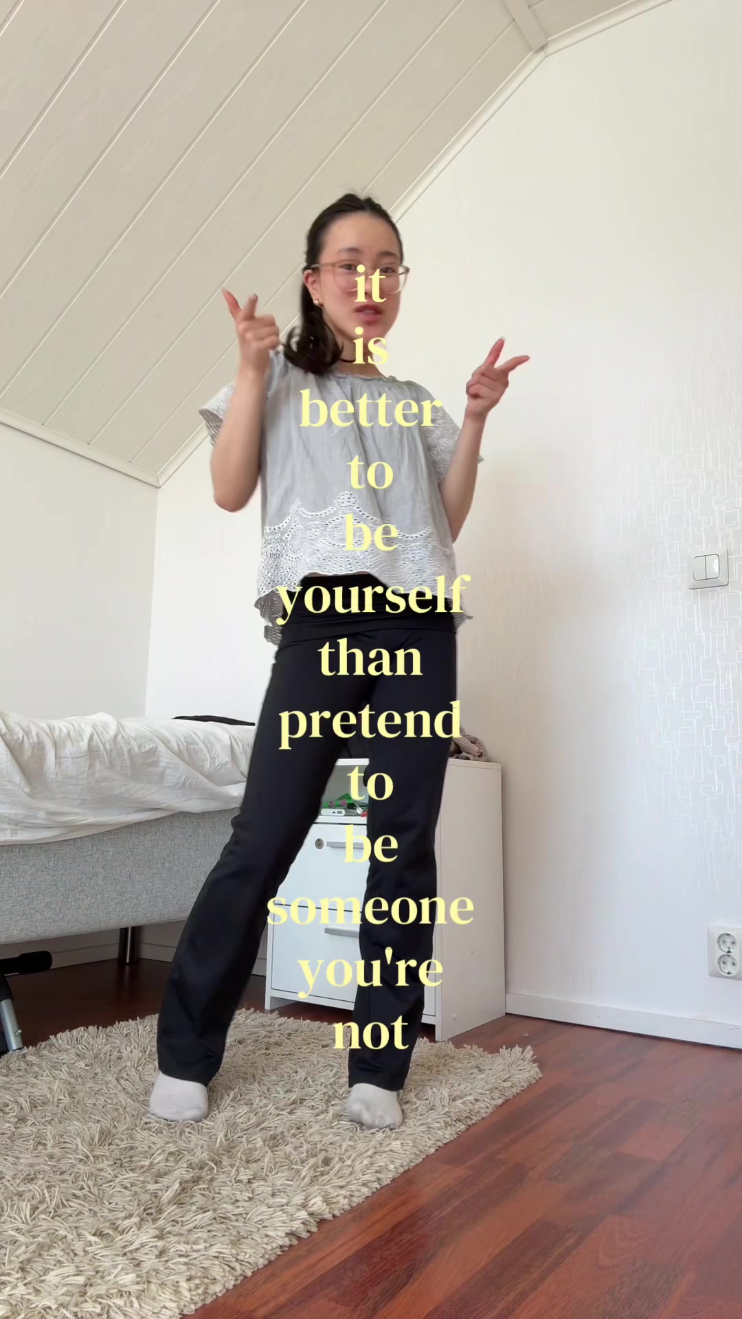@𝑯𝑬𝑳𝑳𝑶𝑶🐷
