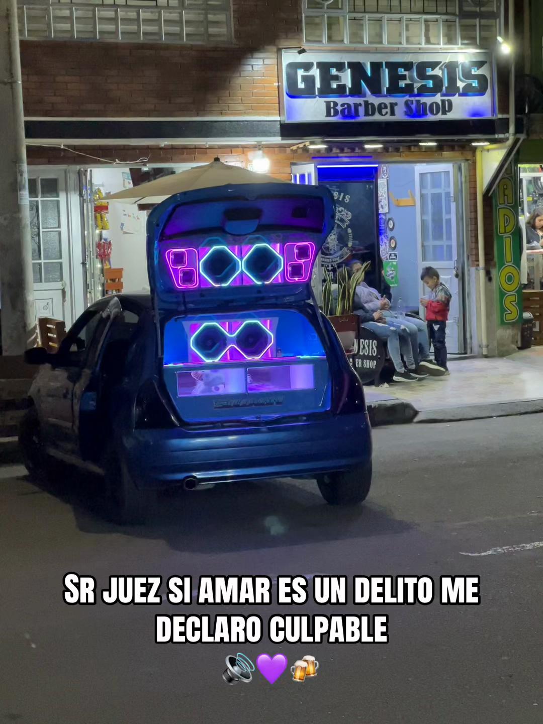 @Arevalostrucksytrailers