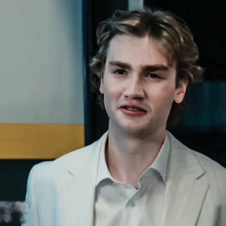 @𝐻𝒜𝐿𝐸𝐹