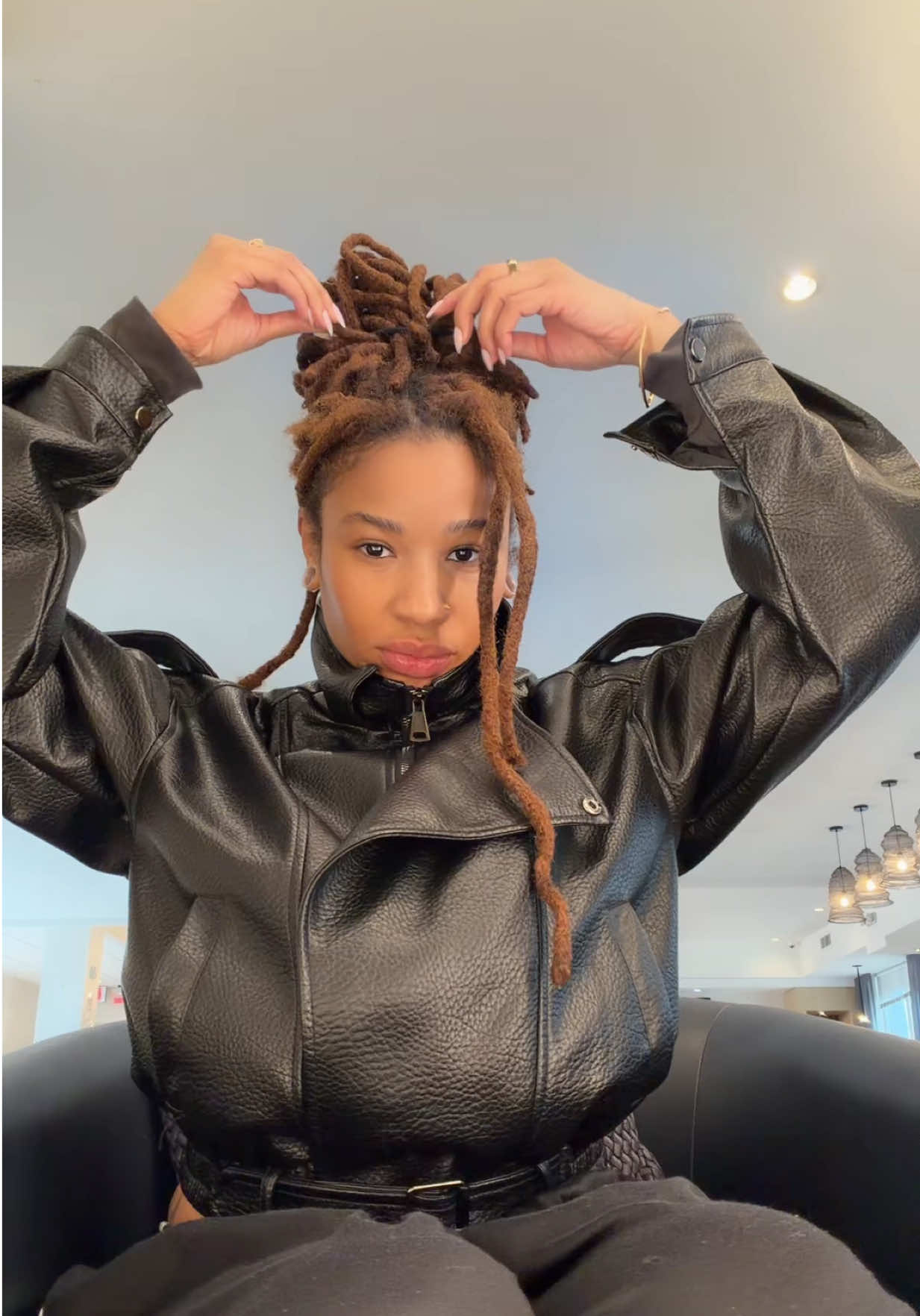 @miya.nicole__
