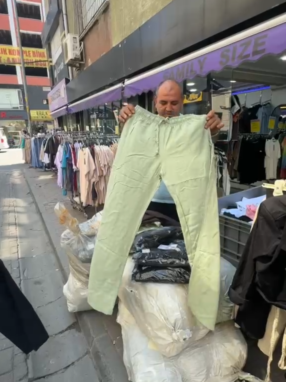 @family size34