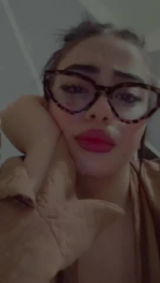 @emyy_zr0