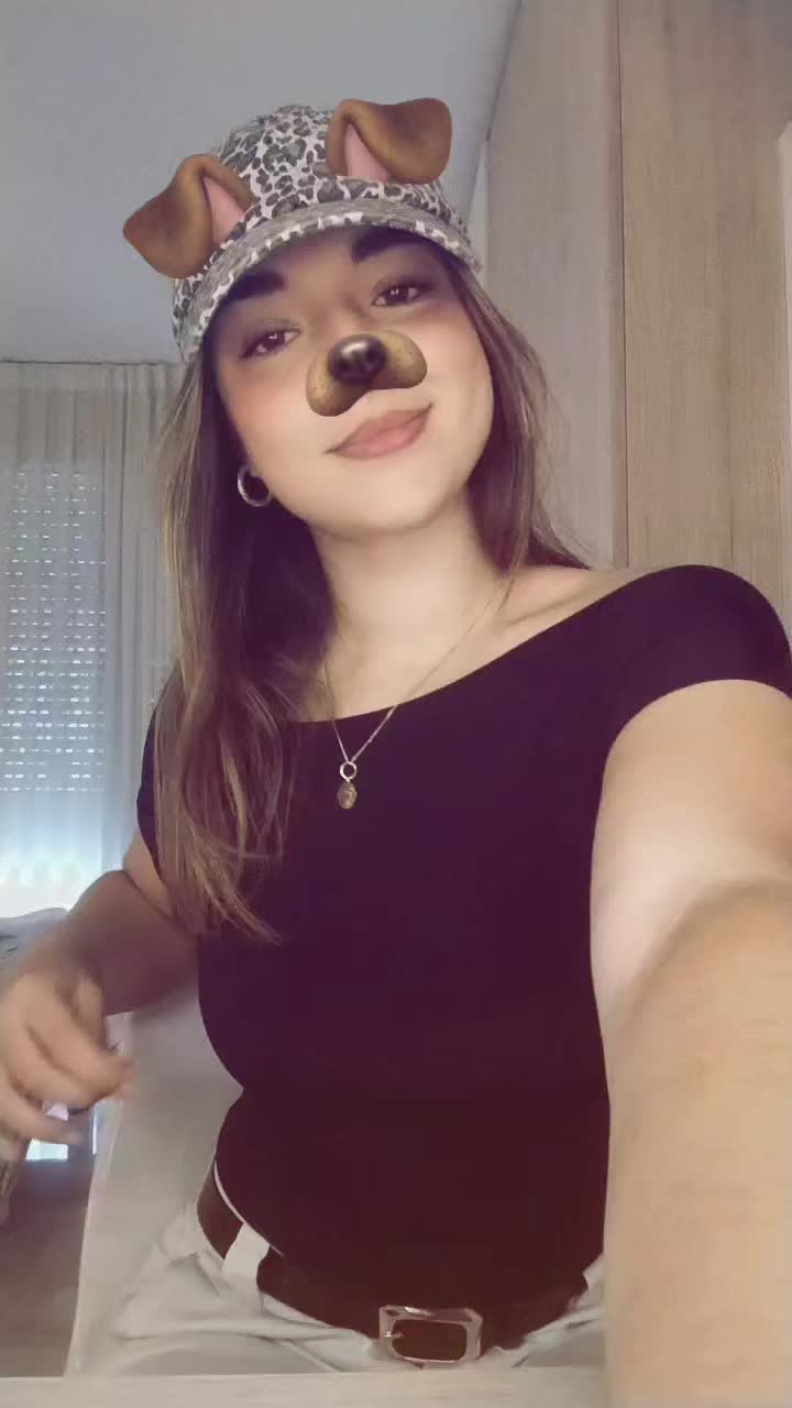 @lauuu🦦