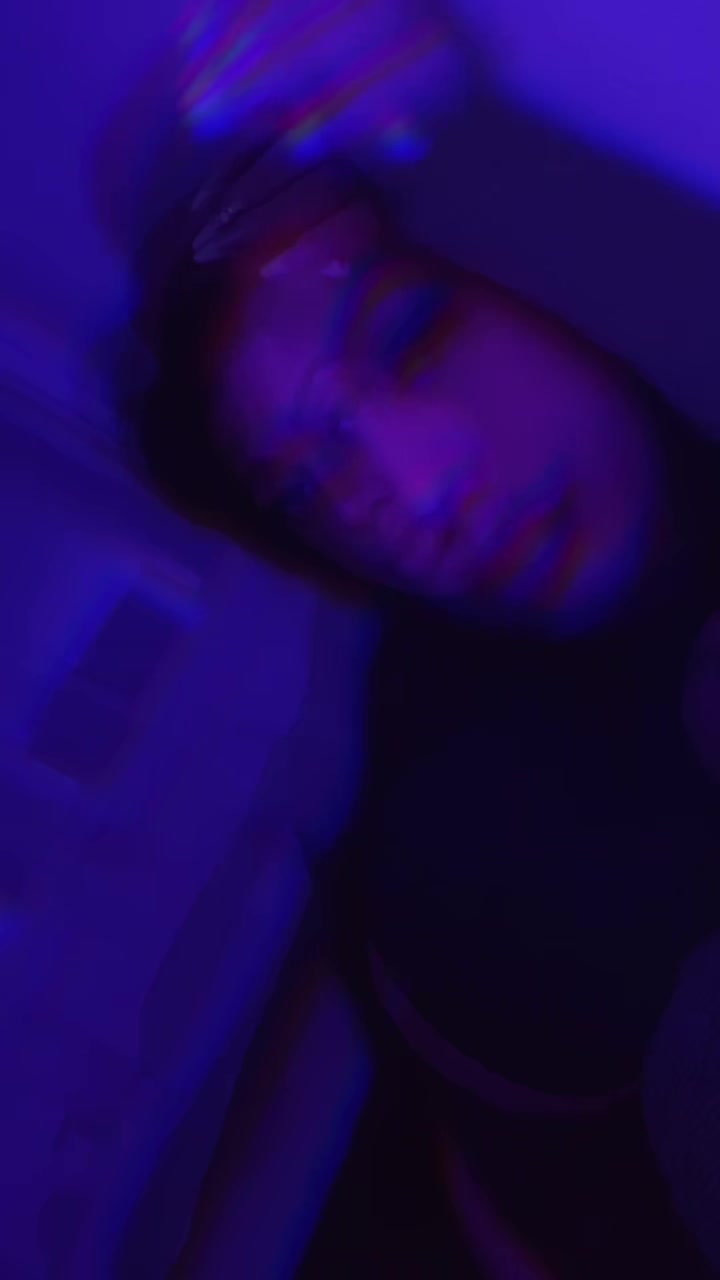 @🖤