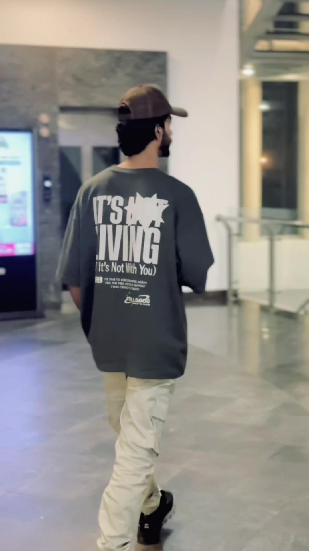 @ToفeeQ میر🕷️