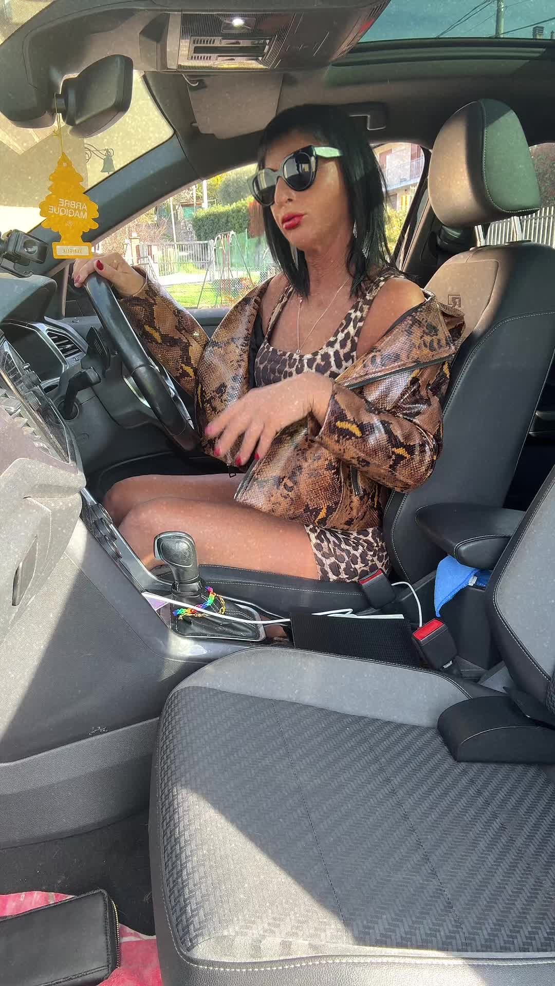 @Eleonora