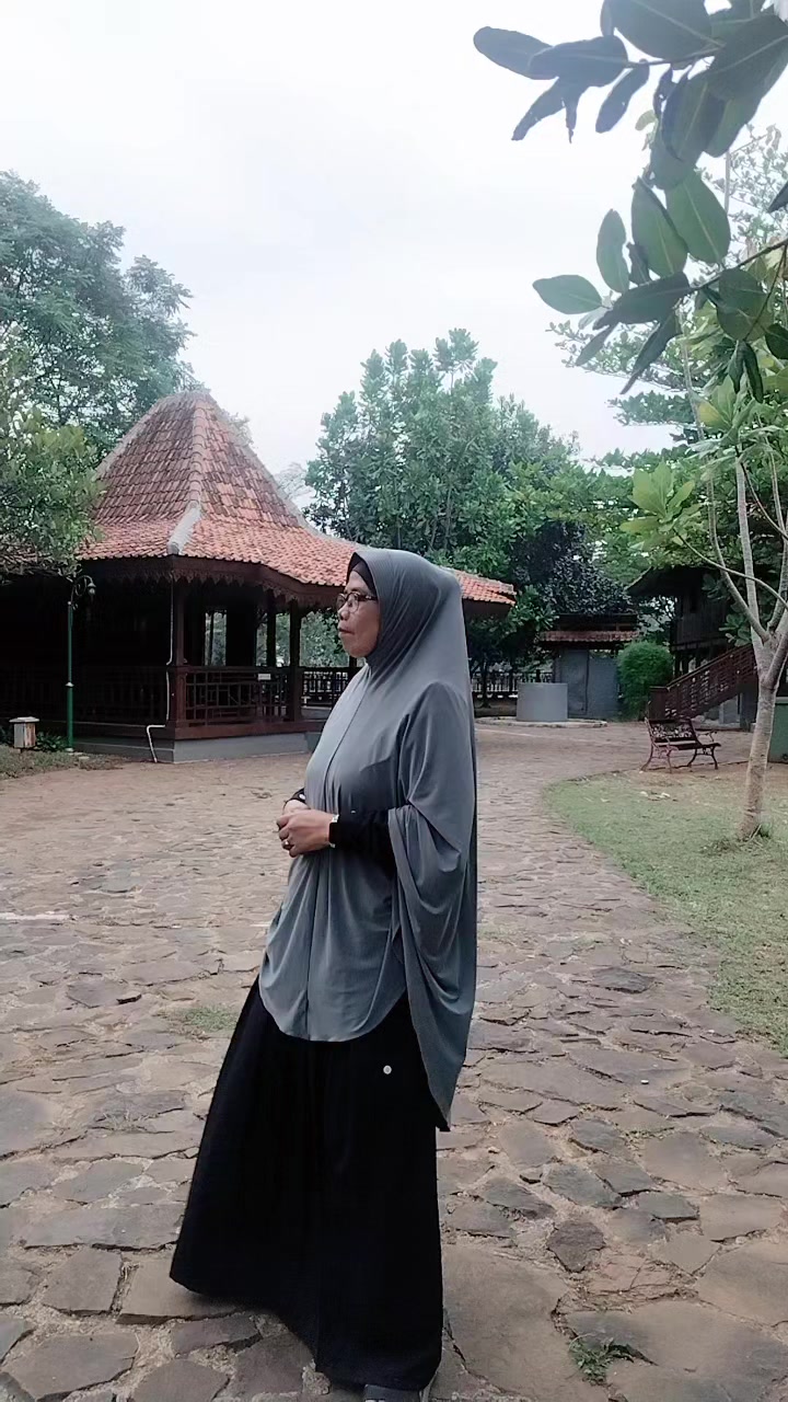 @titin