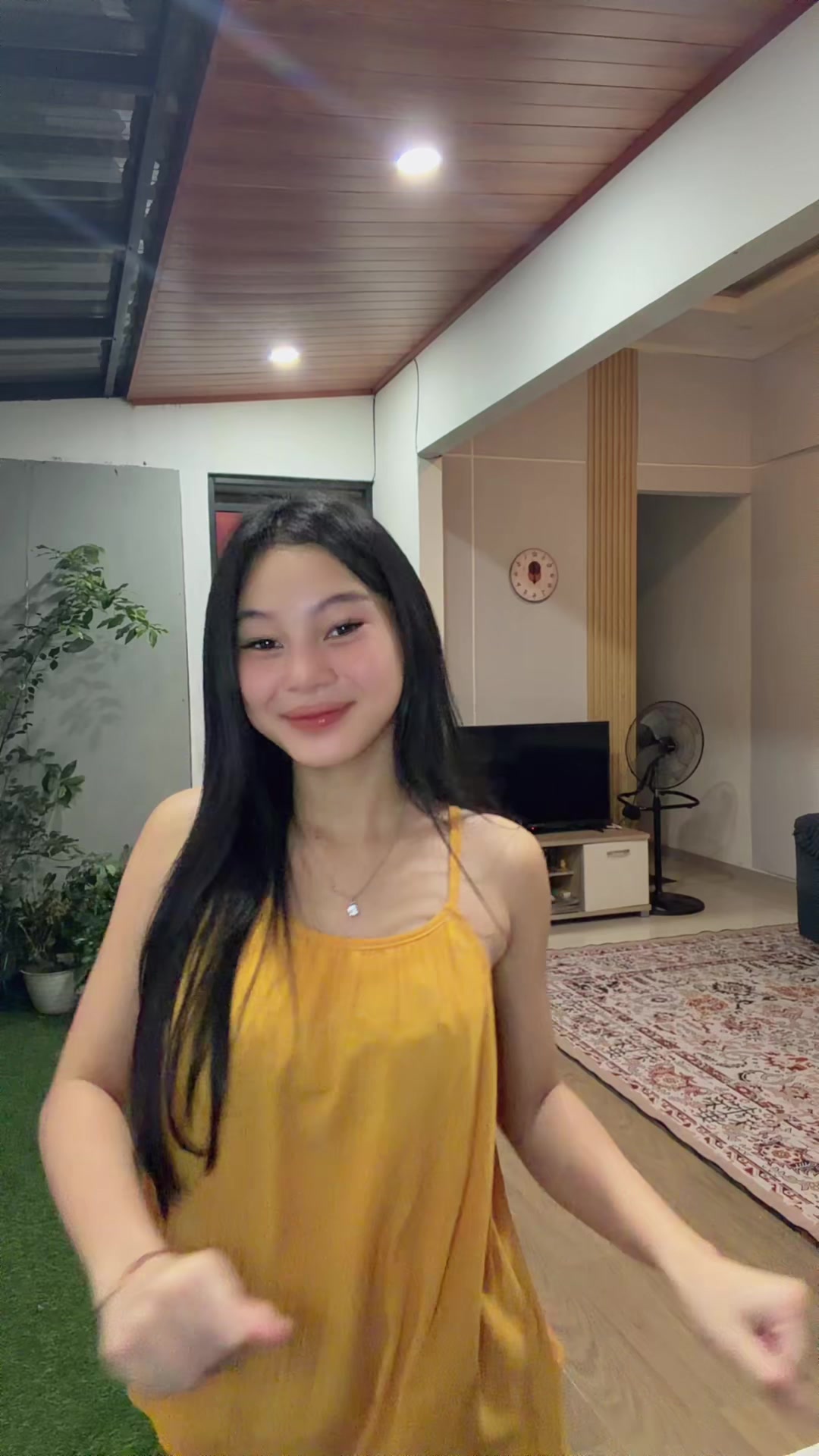 @queena_gadis