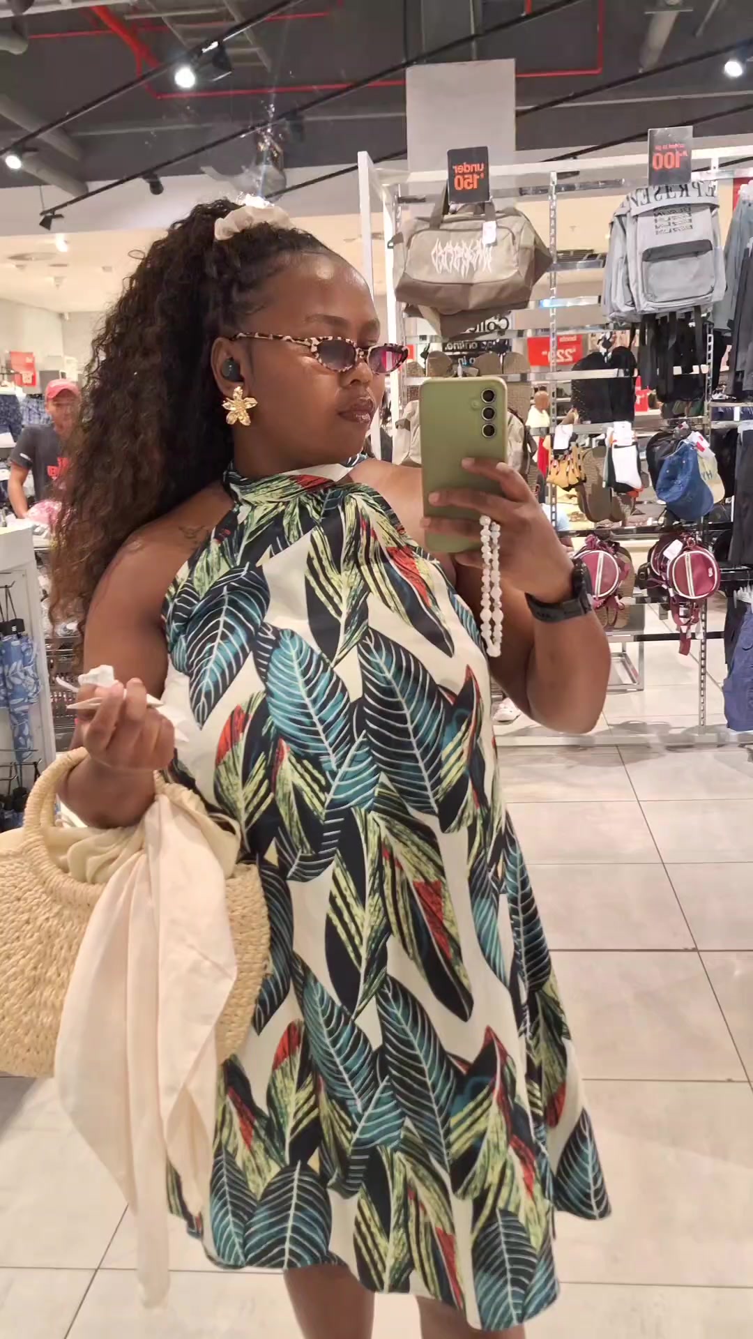 @Nqobile Bayathandwa Mhlamvu🌸