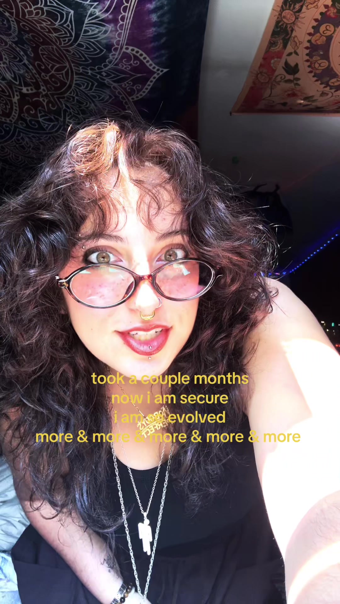 @elyssa ! ✶⋆.˚꩜