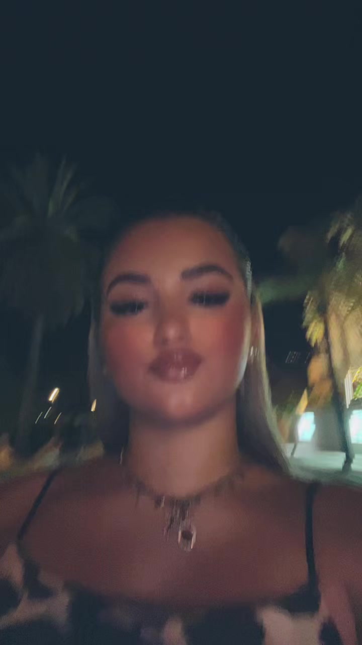 @A N G I👸🏼