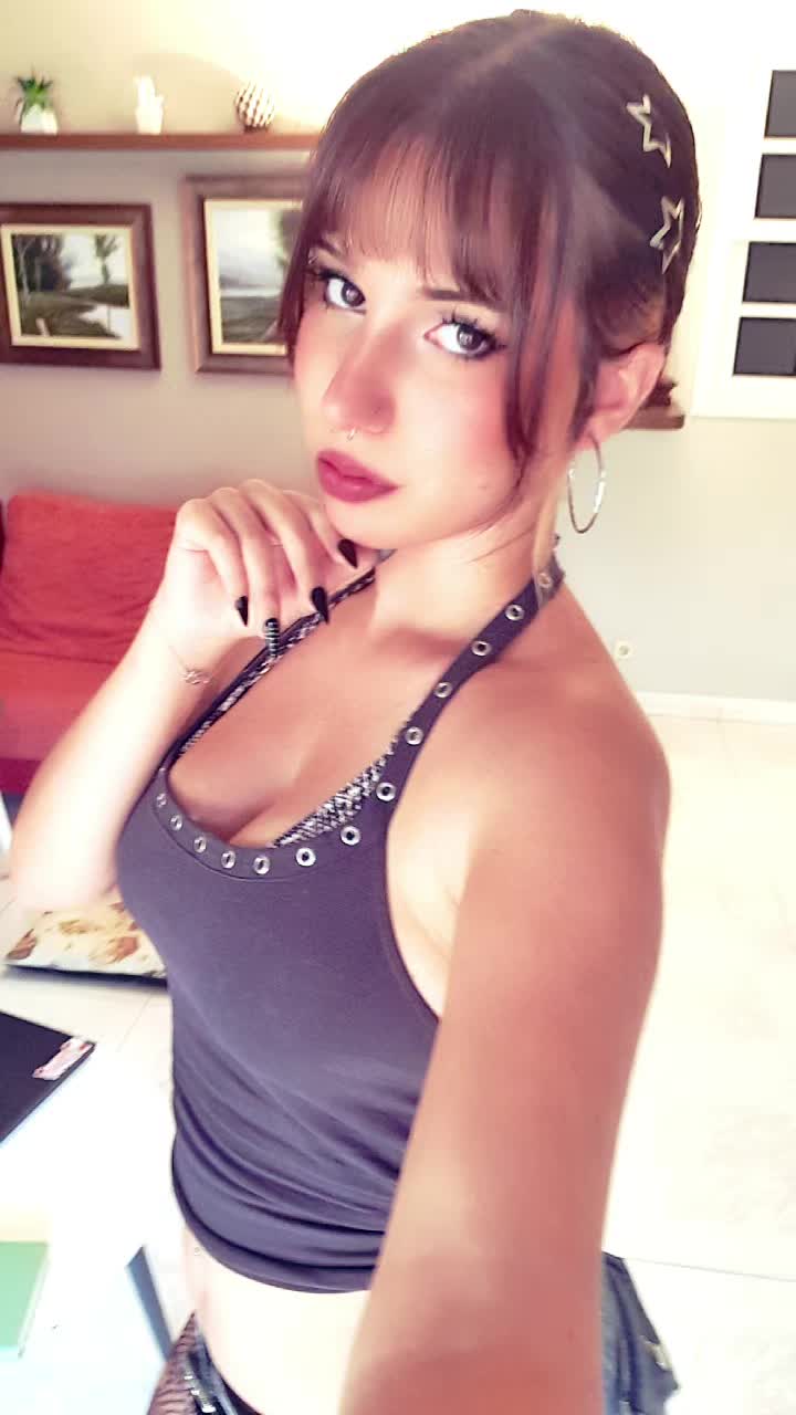 @ɐuᴉɹᴉ