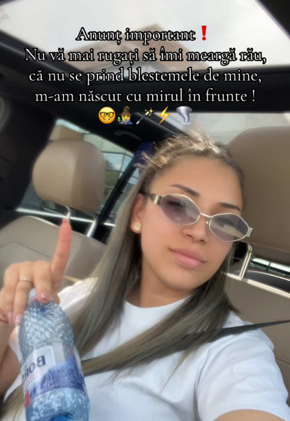 @𝓐𝓷𝓭𝓻𝓮𝓮𝓪 𝓗𝓪̂𝓷𝓬𝓾