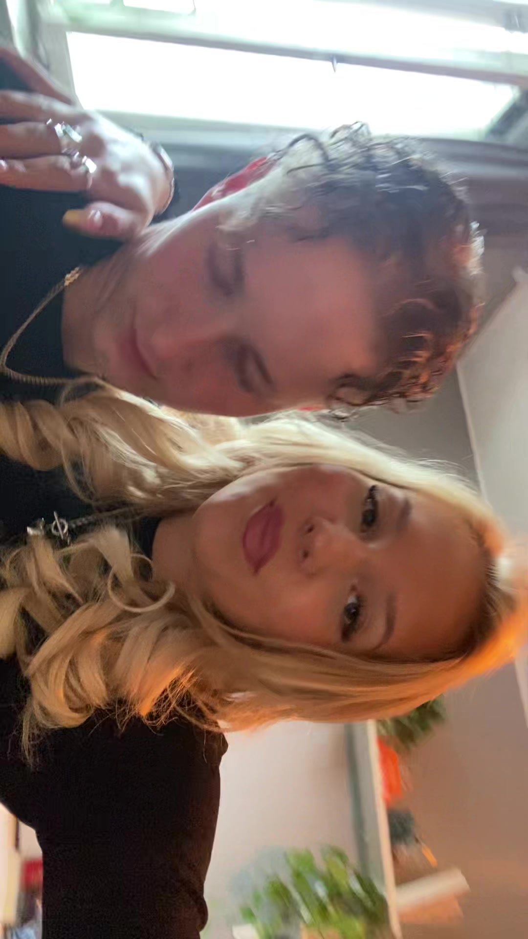 @Mollie_Sjöholm