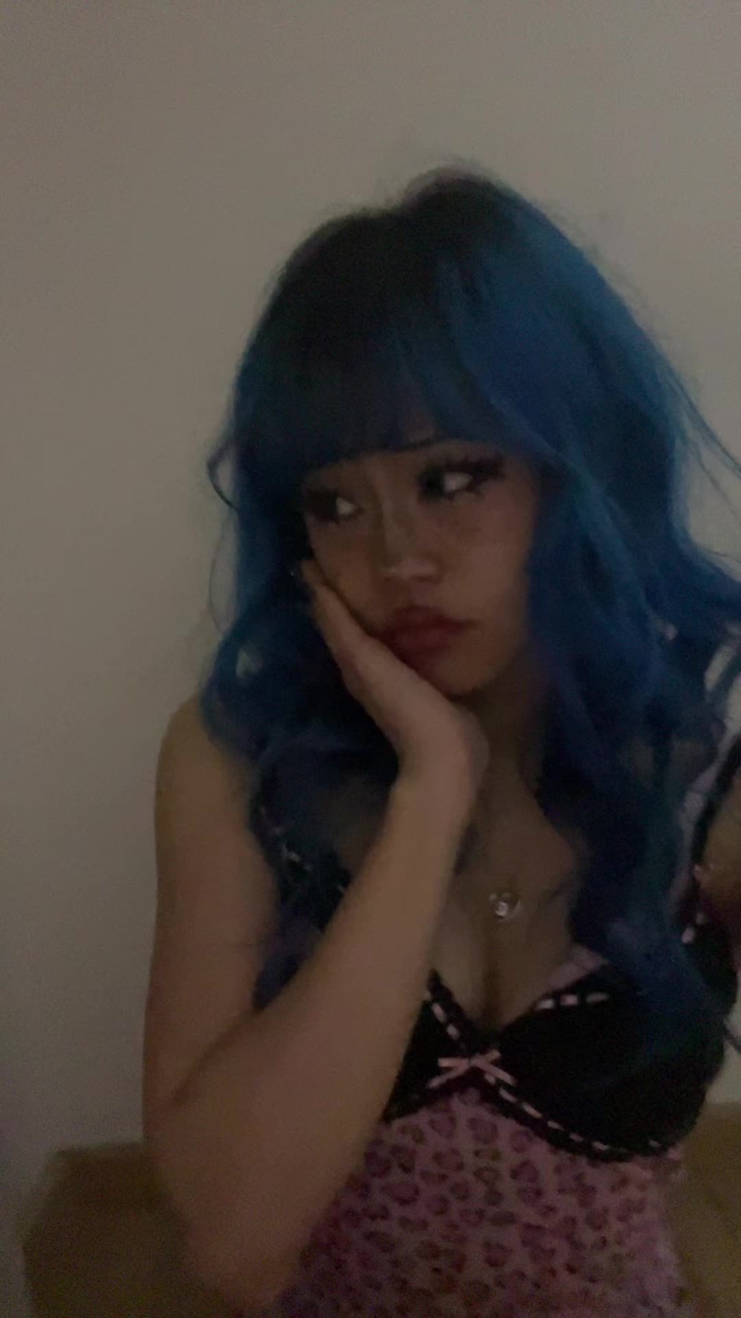 @milfclitgobbler69
