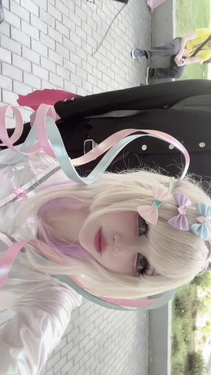 @⃟