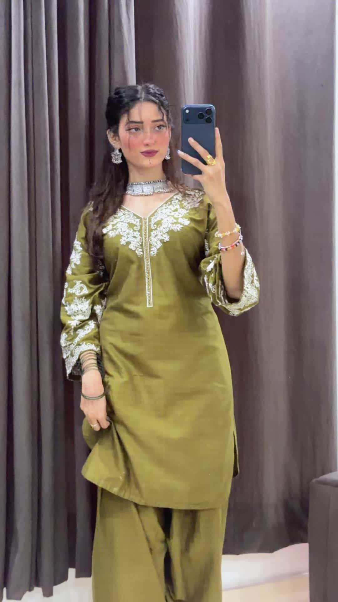 @FizaSiyal