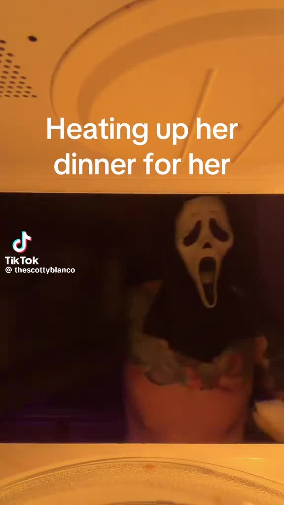 @Monique