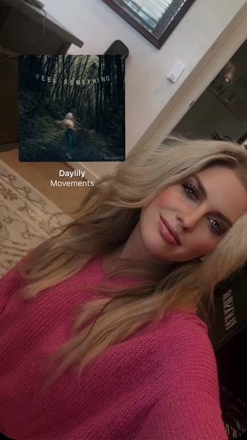 @Michelle 🦇📖🎧🥀