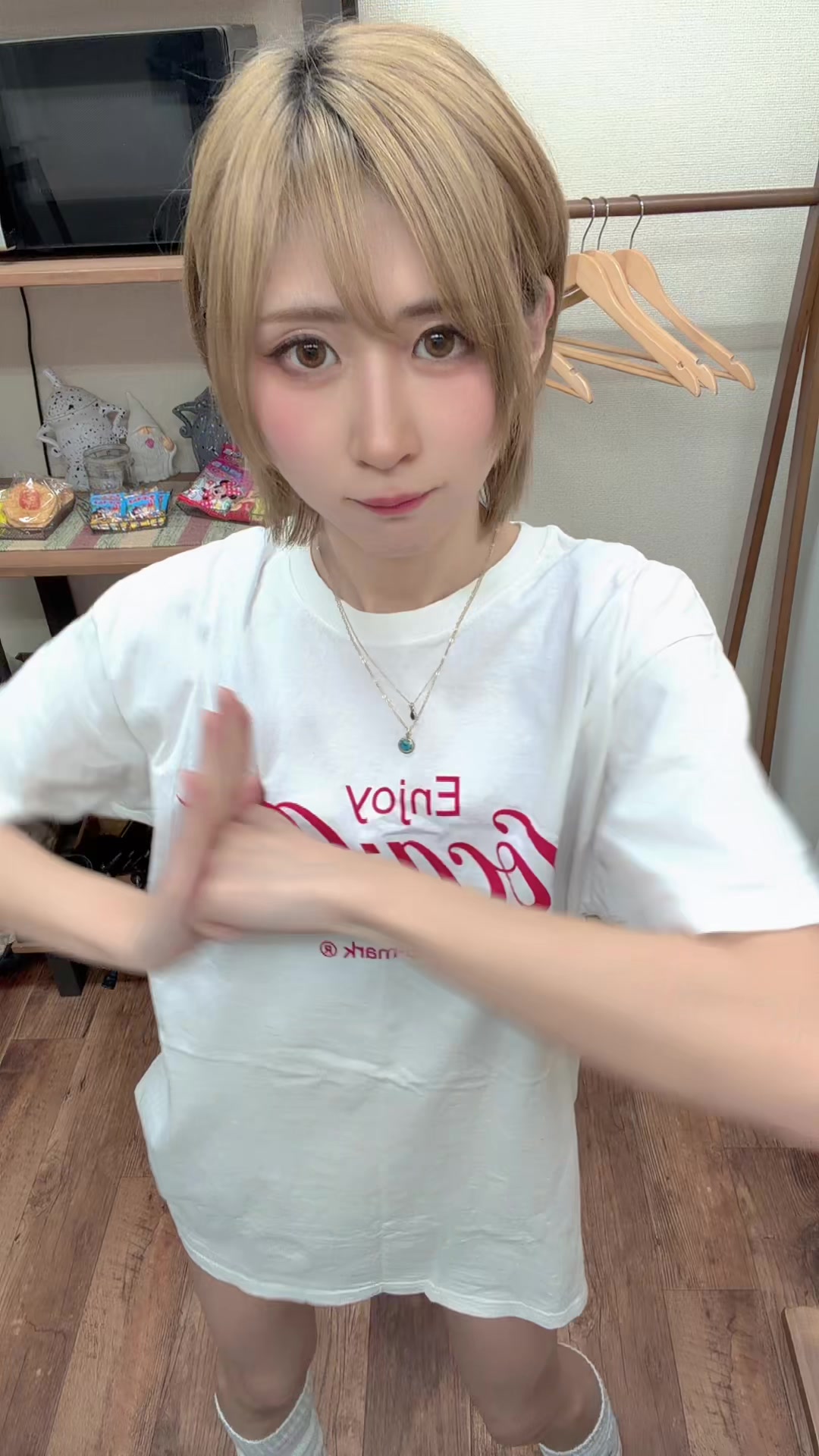 @美東澪🍜🐱