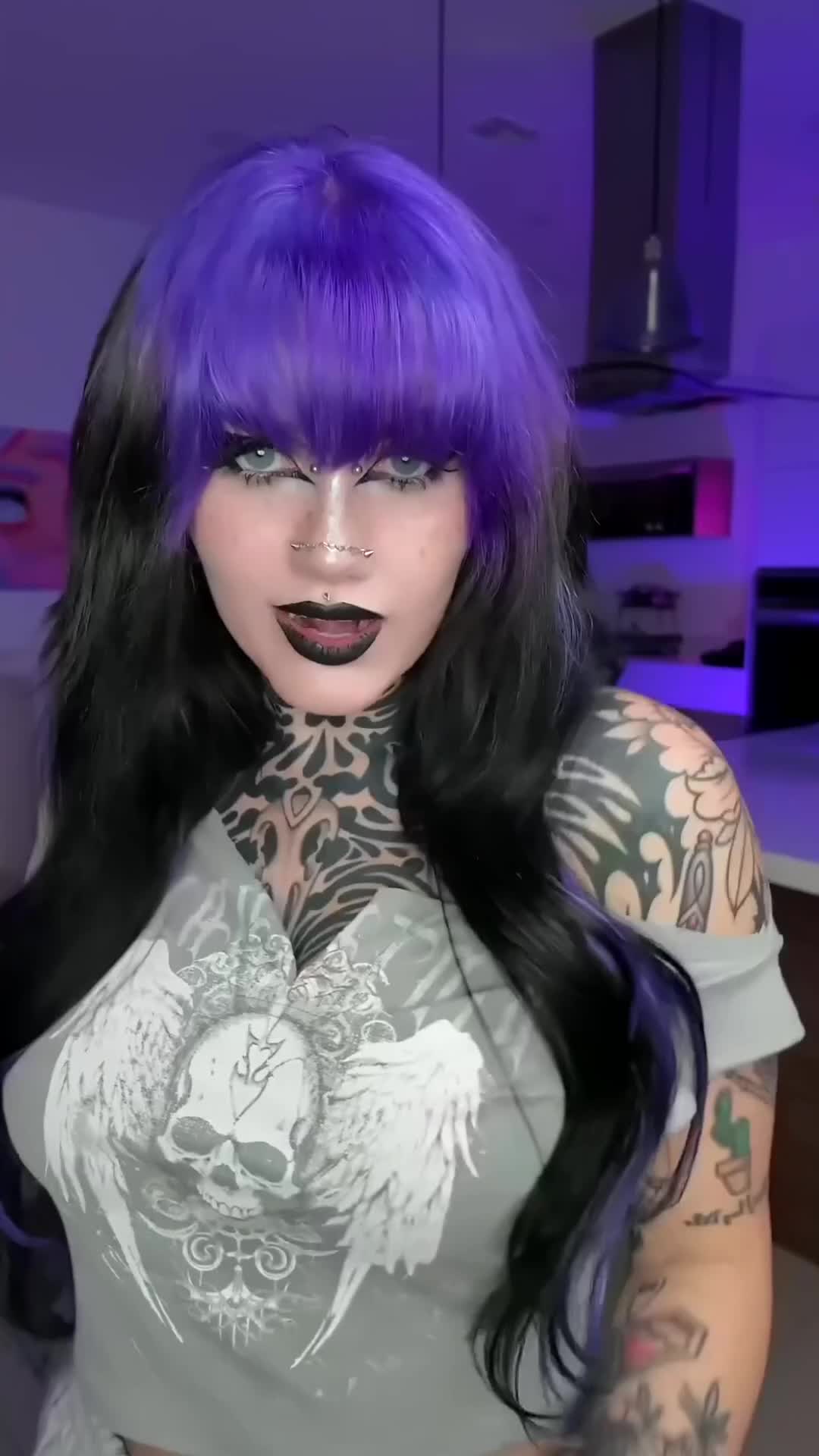 @breeholley0