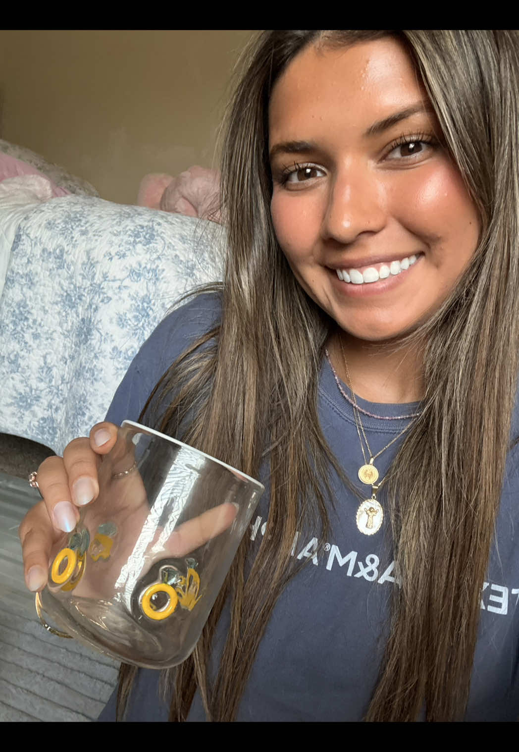 @María