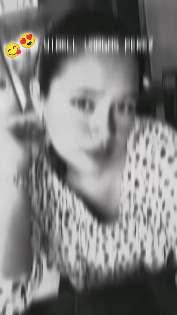 @๐ฅ๐ค