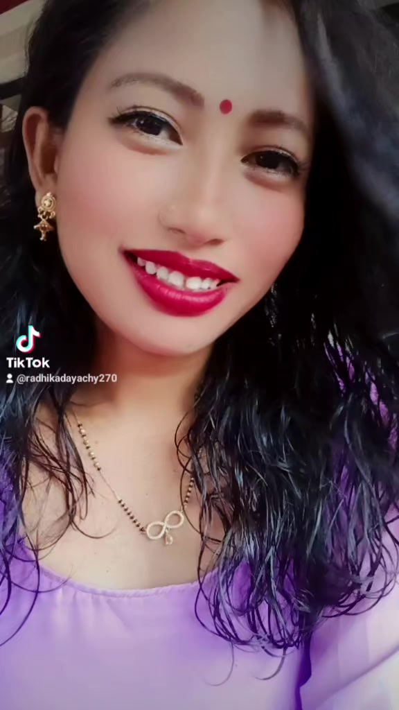 @Radhika❤️❤️Daya chy🇳🇵🇰🇼