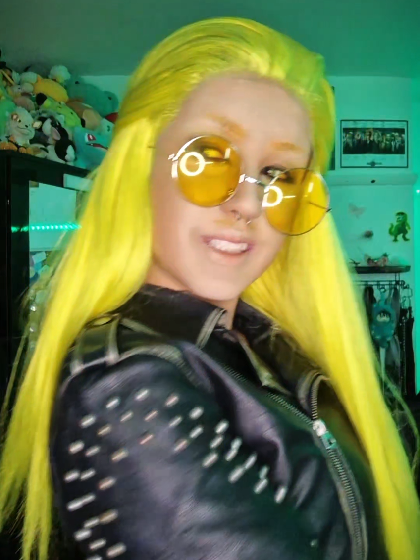 @Vio
