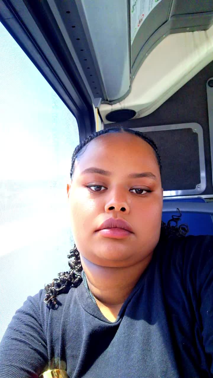 @እግዚአብሔር ፍቅር ና ሠላም ይሰጠኝ