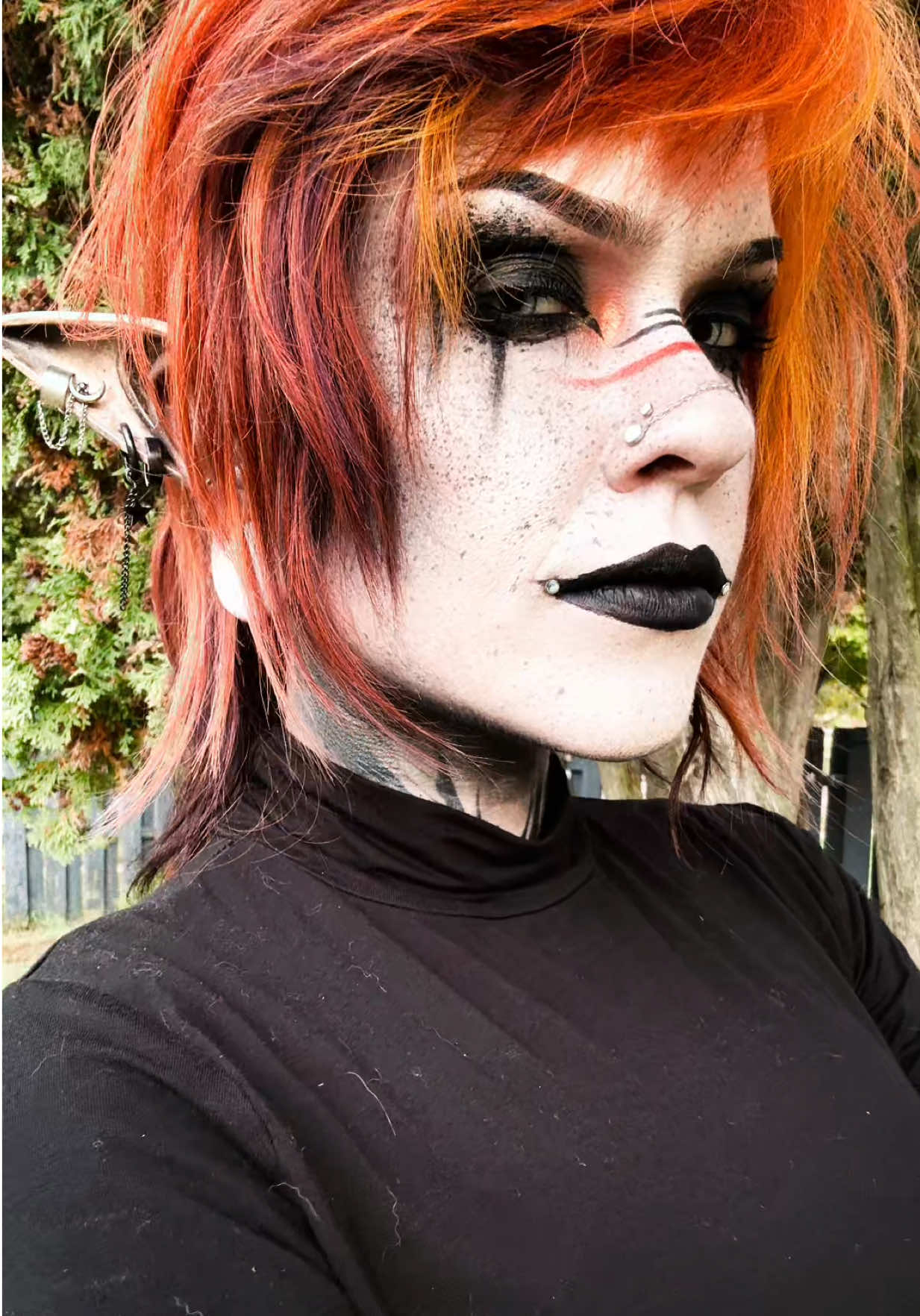 @Holofox