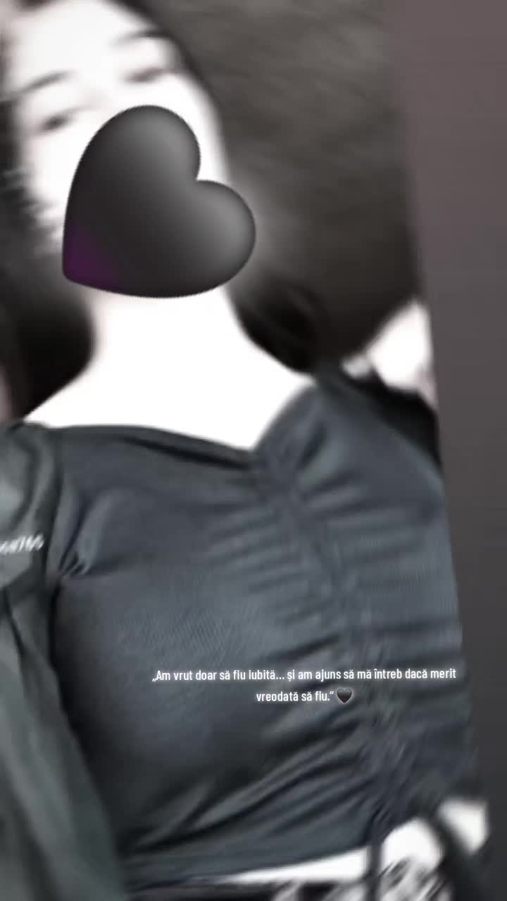 @🗣𝕸𝖔𝖓𝖎𝖈𝖆💞