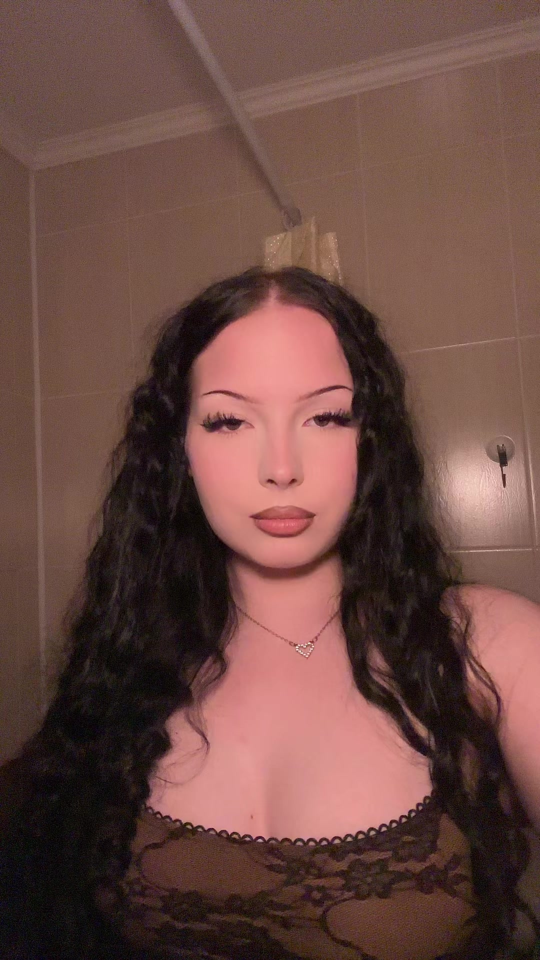 @𝒮ℴ𝒻𝒾𝒶