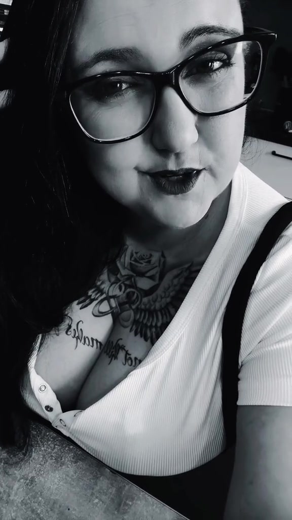 @Melli 🖤🔥