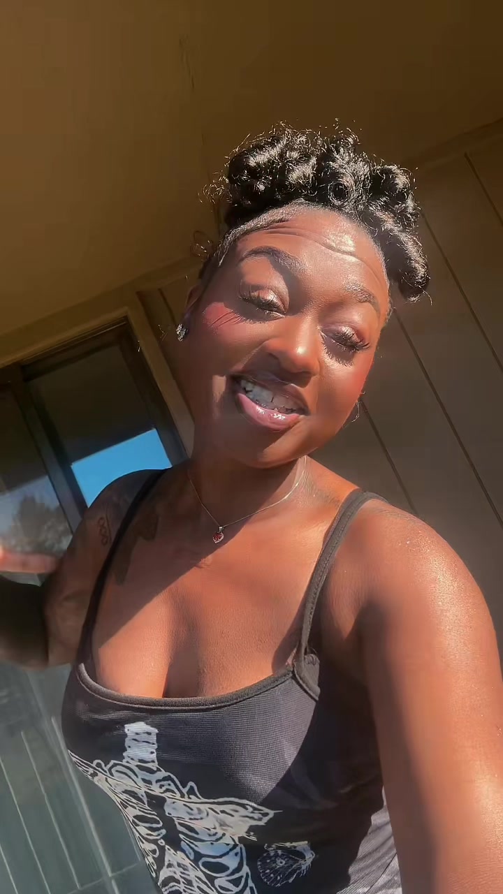 @🍫